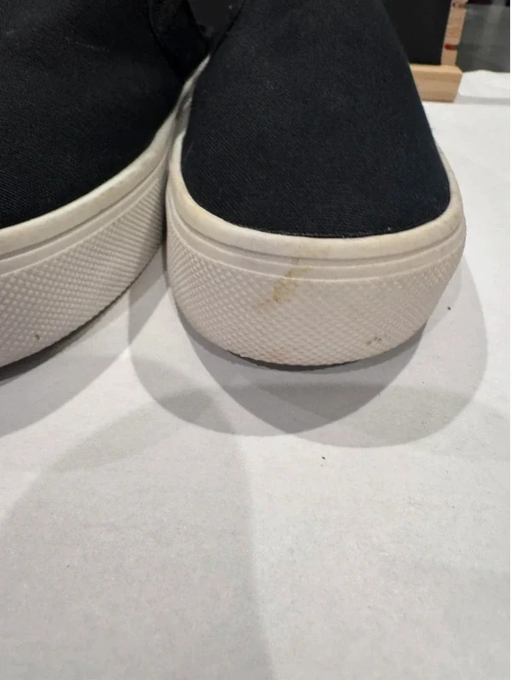 American Eagle Outfitters slip on tennis shoes, no back, size 7